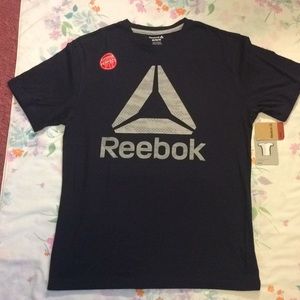 Reebok T shirt